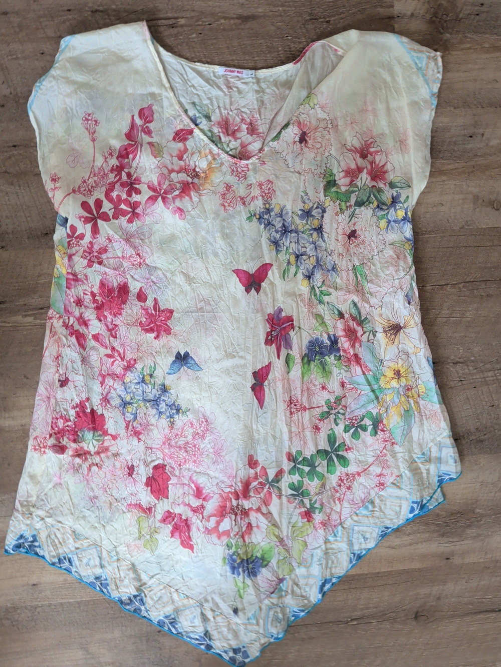 Johnny Was Cream Floral & Butterfly V-Neck Tunic